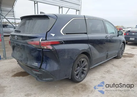 2021 Toyota Sienna Xse z USA, uszkodzony, nr VIN 5TDXRKEC5MS025417